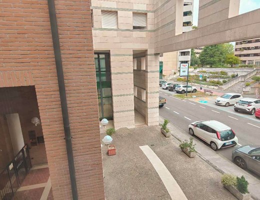 UFFICIO in VENDITA a Vicenza (Vicenza) 